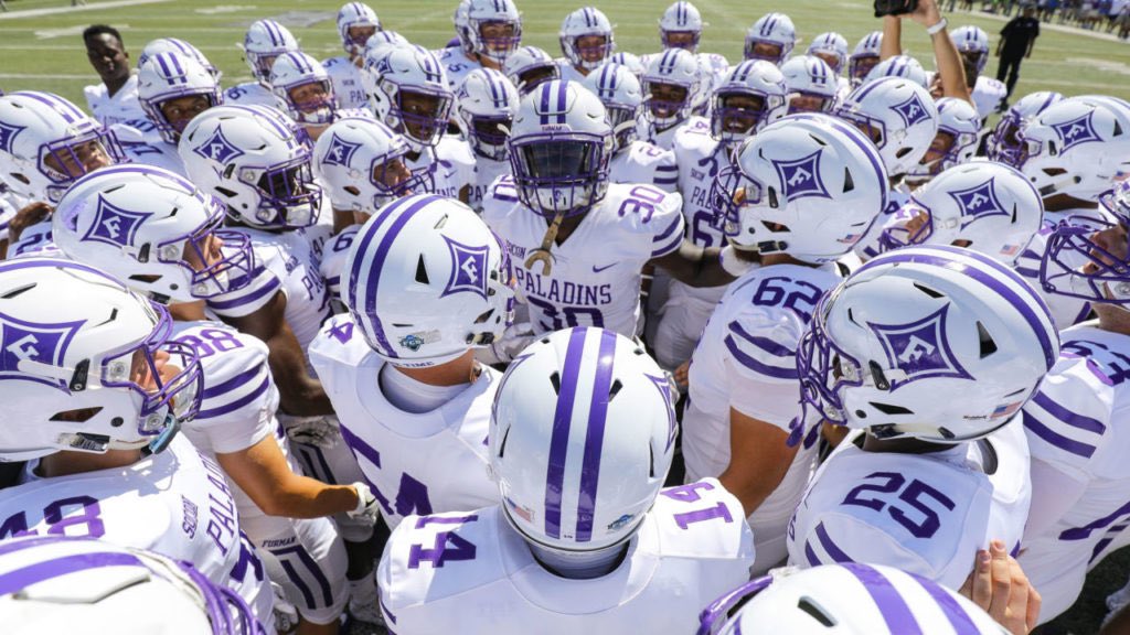 #AGTG After a great conversation with <a href="/CoachWrightC/">Corico Wright</a> I’m blessed to recieve my first divison 1 offer from Furman University <a href="/PaladinFootball/">Furman Football</a> <a href="/CoachC_Byers/">Chad Byers</a> <a href="/FUCoachHendrix/">Clay Hendrix</a> <a href="/coachmicahjd/">Coach Micah J. Davis</a> <a href="/HornetFB_1MOORE/">BMC Football</a> #Dins