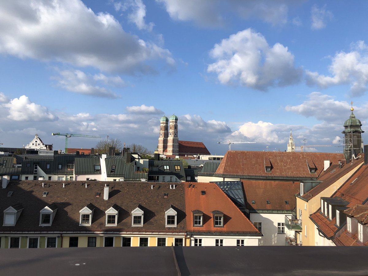 Christian Menzinger (@chris_menzinger) on Twitter photo Retro-Swag, pizza, time for networking, #TDX22 and a perfect view from our sponsor‘s rooftop with sun - what else you need for a perfect <a href="/SalesforceDevs/">Salesforce Developers</a> Meetup in #Munich!
Thanks to SalesFive and <a href="/alexmette/">Alexander Mette</a> supporting us! Retro-Swag, pizza, time for networking, #TDX22 and a perfect view from our sponsor‘s rooftop with sun - what else you need for a perfect <a href="/SalesforceDevs/">Salesforce Developers</a> Meetup in #Munich!
Thanks to SalesFive and <a href="/alexmette/">Alexander Mette</a> supporting us!