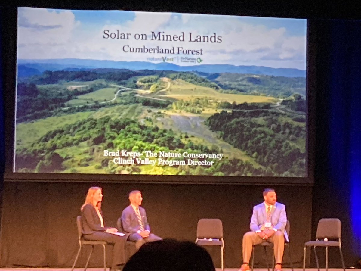 VCNVAorg's tweet photo. Enjoying the @VASolarSummit today☀️Great topics from solar on abandoned mine lands by @Nature_VA to the Solar Finance Fund by @AppVoices 👏 👏 👏 #vasolarsummit #virginia https://t.co/Fh6PJhqkUd