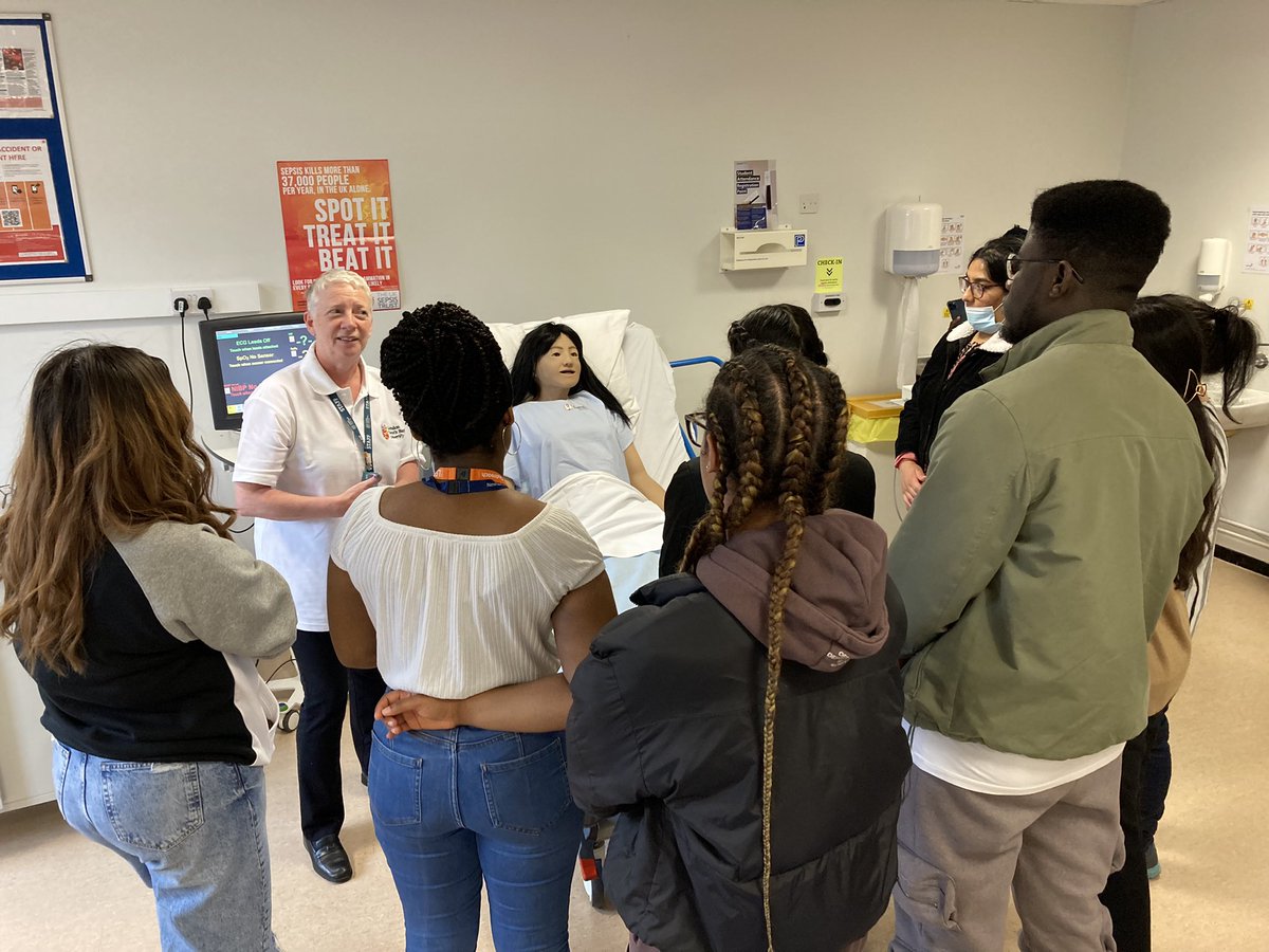 London South Bank University Outreach tweet media