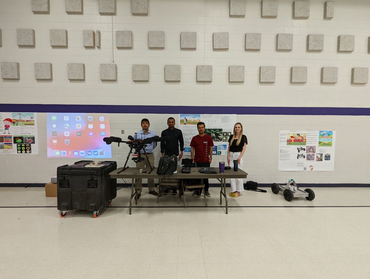 rslab5's tweet photo. Fun with elementary school kids. #ep_tamu @txresearch https://t.co/sijEXwze66