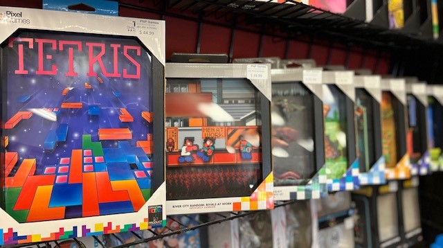 PNPGames's tweet photo. #PixelFrames are now available in store, or on PNP Games Online, starting at $39.99 CAD!
https://t.co/rAV8CDrEvb
Stylized to display a 3-dimesional art style. That's deep, man.
Decorate your space with iconic moments immortalized in these "Shadow Box" art frames! https://t.co/DhSGHq3NW7