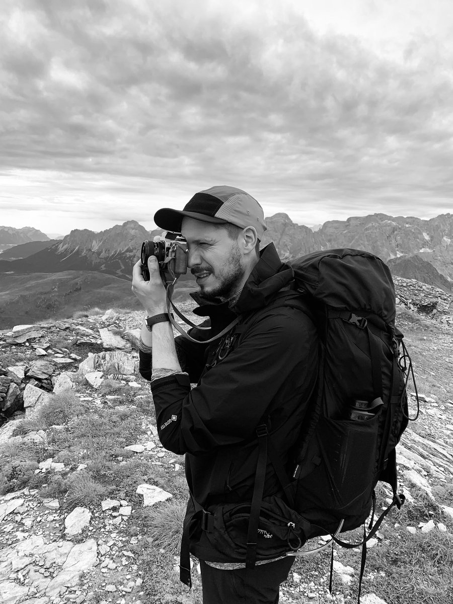 SoSaysMathias's tweet photo. Rarely share a photo of myself, so here’s one in my natural state, somewhere in the 🇦🇹 Alps. 👋🏼 https://t.co/5khD6EHbJm