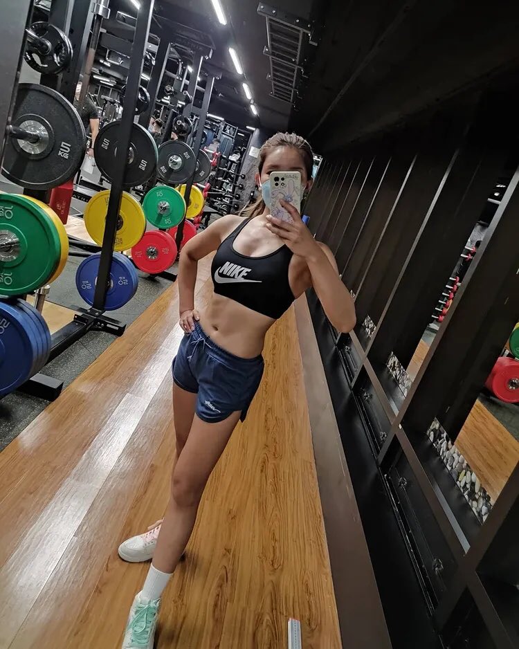 Run💕 tweet media