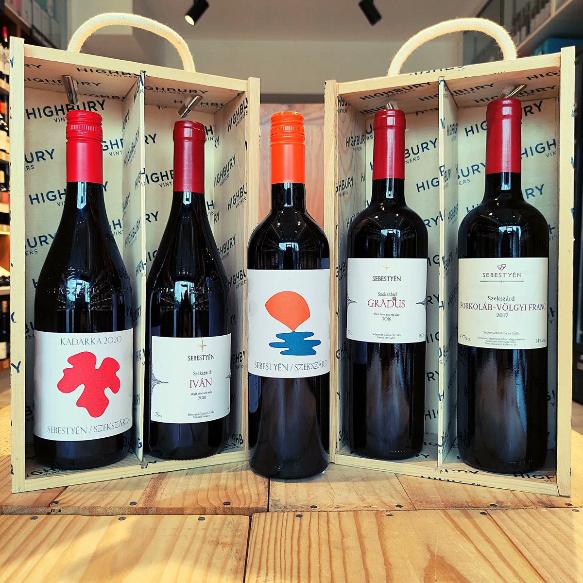 Wines from Hungary at this #FreeFridayTasting 29th April 5-8pm.

How well do you know Hungarian wine? Most famous for mind-blowingly good Tokajis, there is more to this country's wine, including some amazing reds and exciting dry whites, which we will be cracking open from 5pm