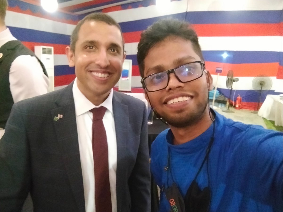 YouthNetGlobal's tweet photo. Our Executive Coordinator @SohanBMYP have honoured to join with the @NLinBD1 in celebrating the birthday of HM King #koningsdag2022.
Gezellig #koningsdag!
#NLBD50 @patel_javed @mattjcannell @NayokaMartinez @hamidullah_riaz @SCinBD @wearetmrwgp @GerAmbBD https://t.co/oYctWJgTYh