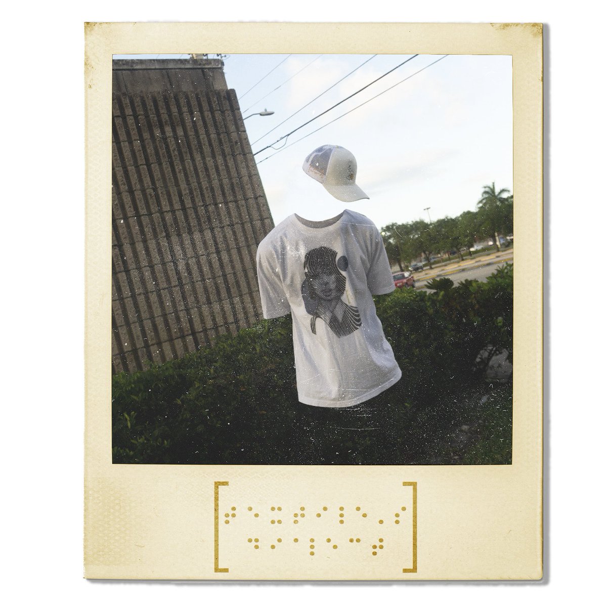 TextilesDialect's tweet image. We’re proud to announce our first drop for Textile’s Dialect. Dm for purchase.

Tee:$20
Shorts:$25