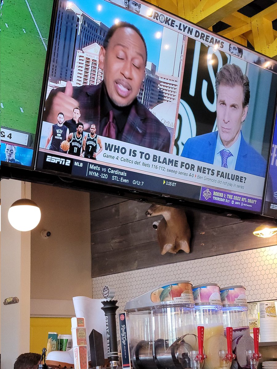 rcrnko25's tweet photo. Glanced at the TV and thought @RealSkipBayless was back on @FirstTake for a second... https://t.co/O5PxAenfkI