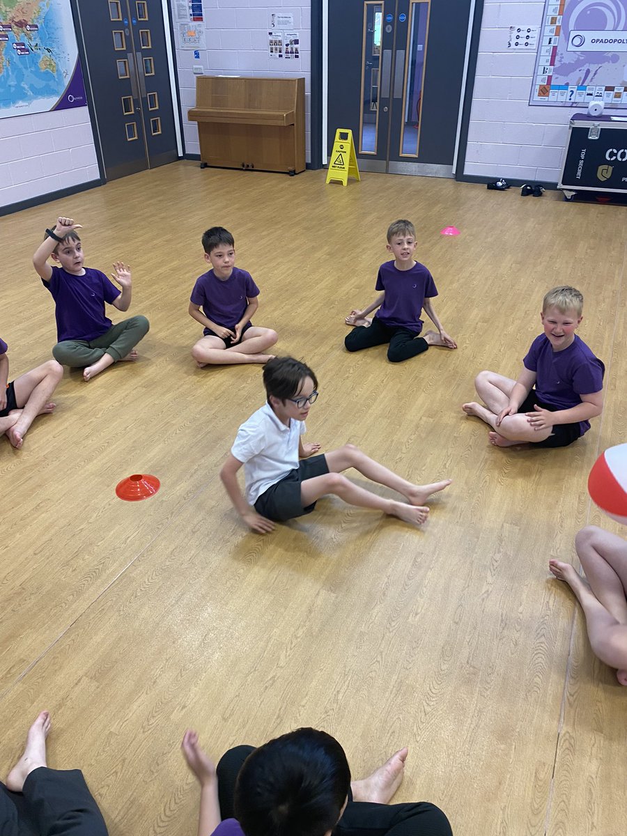 OPA_Darfield's tweet photo. @OPAD_Year4 We really enjoying sit down volleyball today. #OPADPE https://t.co/mbCQbUK4Bn