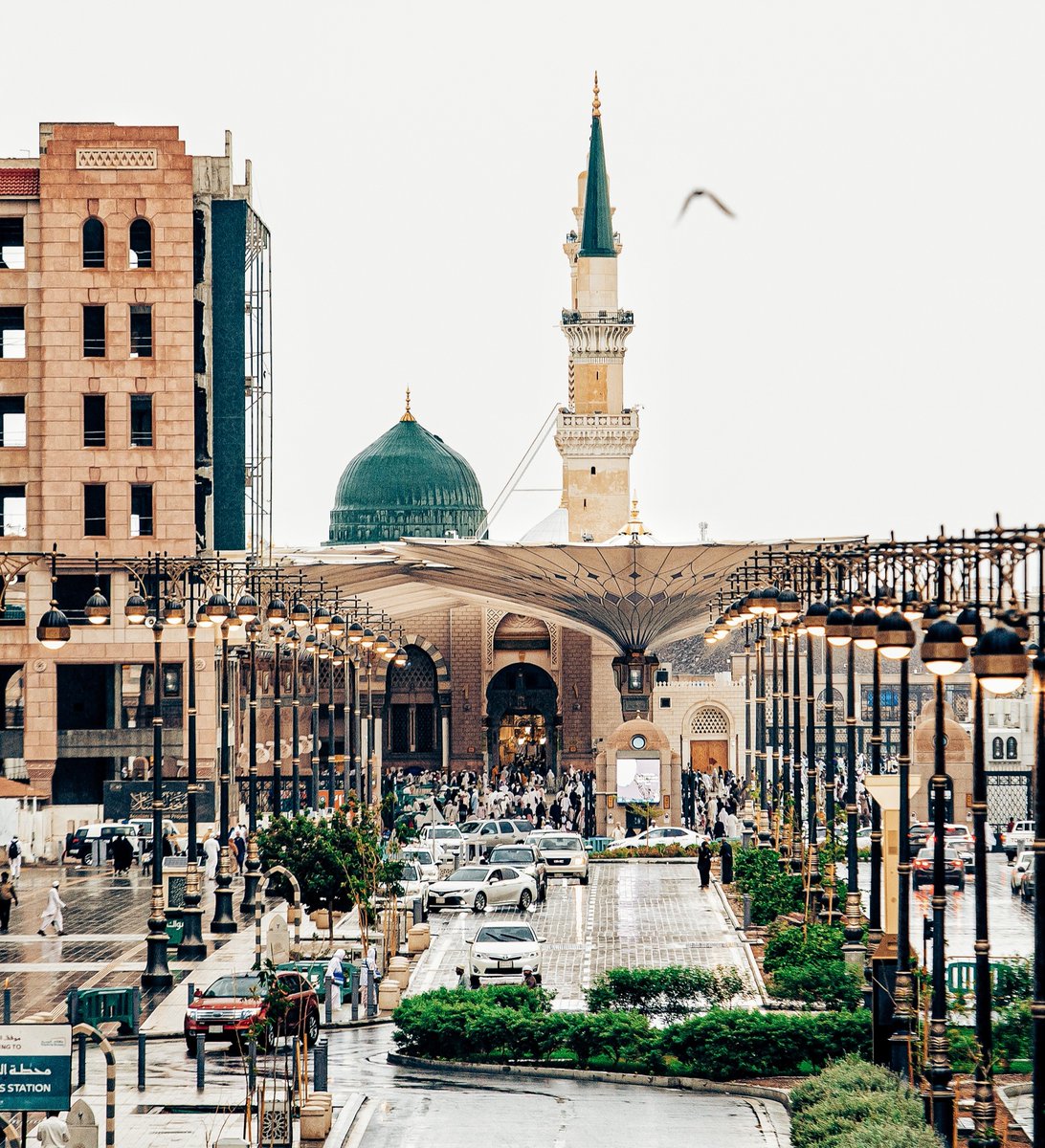 3badehrb's tweet photo. #المسجد_النبوي اليوم 💚

 #تصويري 📸 https://t.co/h9KJGz3bAO