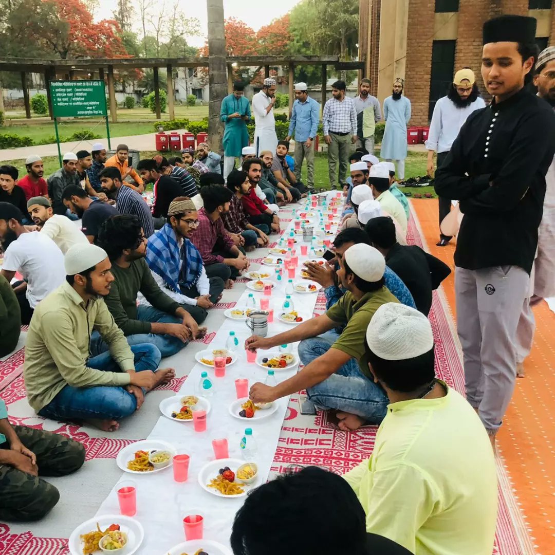 Sahil786092's tweet photo. MSO AMU UNIT Organise a Iftar...
#MSO
#MSO_Of_UP
#SupportMSO
#JoinMSO https://t.co/BKOTKu1WcU