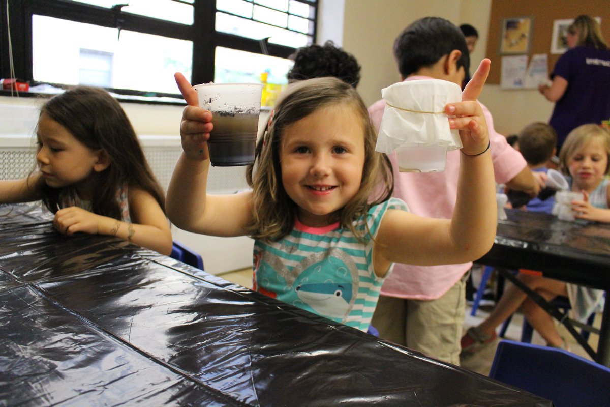 launchmath's tweet image. We love cool experiments and having fun with science! What are some of your favorite science experiments? Let us know in the comments below! #stemnyc #stemcamp #nyckids #stemforgirls #kidslovestem