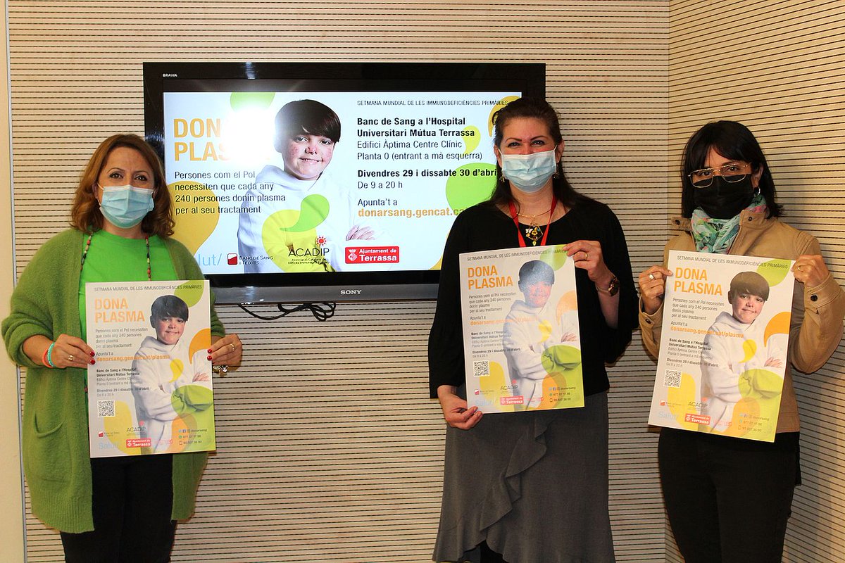 ACADIP (@acadip) on Twitter photo La regidora de Salut <a href="/ajterrassa/">Ajuntament de Terrassa</a>, Mónica Polo; junt amb la cap de centre i hematòloga del <a href="/donarsang/">Banc de Sang</a> de Mútua de Terrassa, Anny Jaramillo i la secretària d'<a href="/ACADIP/">ACADIP</a>, Esther Ferrer, ha presentat aquest matí la campanya especial de donació de plasma. 29 i 30 abril. #worldpiweek La regidora de Salut <a href="/ajterrassa/">Ajuntament de Terrassa</a>, Mónica Polo; junt amb la cap de centre i hematòloga del <a href="/donarsang/">Banc de Sang</a> de Mútua de Terrassa, Anny Jaramillo i la secretària d'<a href="/ACADIP/">ACADIP</a>, Esther Ferrer, ha presentat aquest matí la campanya especial de donació de plasma. 29 i 30 abril. #worldpiweek