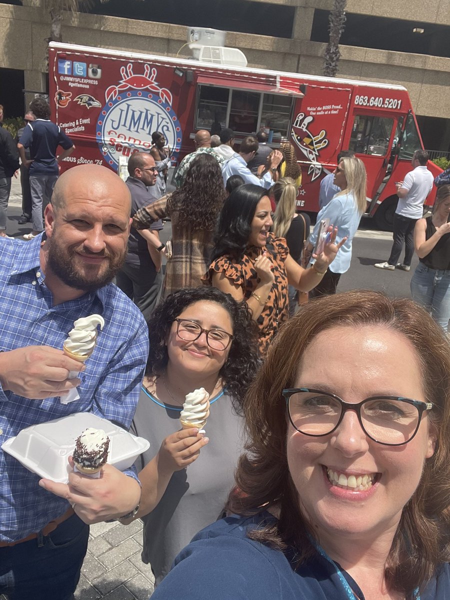 KristinaTHill's tweet photo. Food Truck Event in Tampa Hanging out with some ROCK STARS! #FLAwless #BlitzDay #buitdiffERent 
#wintogether https://t.co/fPg9aUXt3q