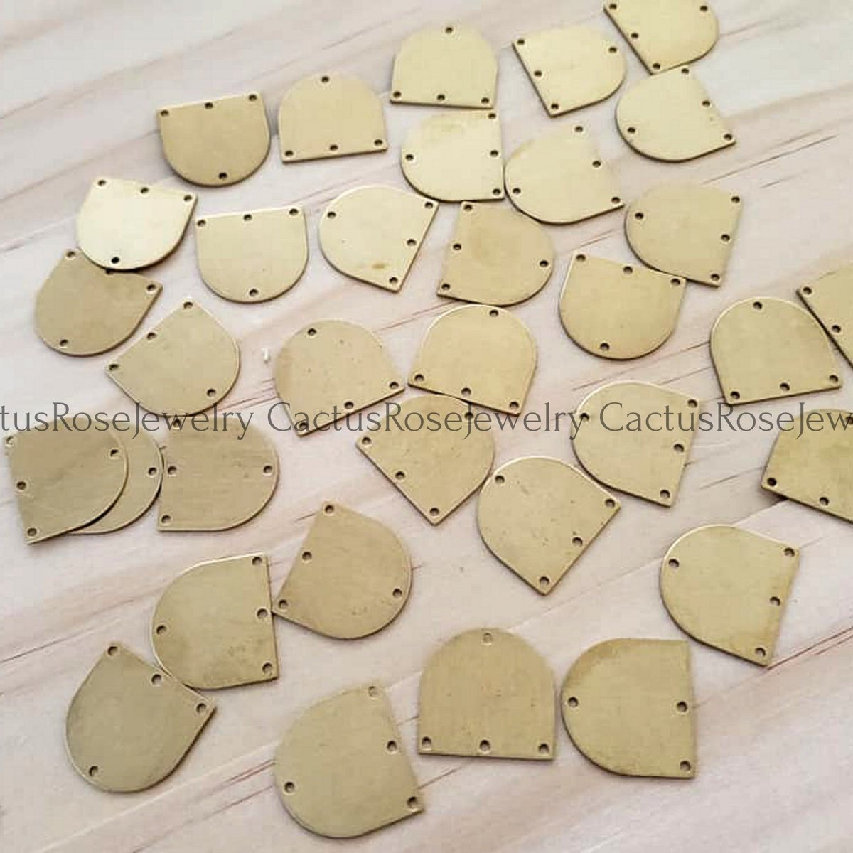 D blank with holes 16mm x 17mm brass finding, 2 pieces etsy.me/3rSt5RW #gold #brass #dshape #blank #etching #charm #earringfinding #wirewrapping #beading