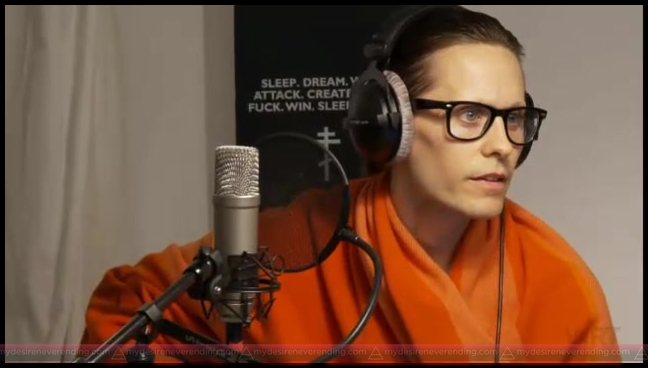 Rayon undercover...
He was so thin.... 
I just wanted to feed him something...
#VyRT The Mars Lab II