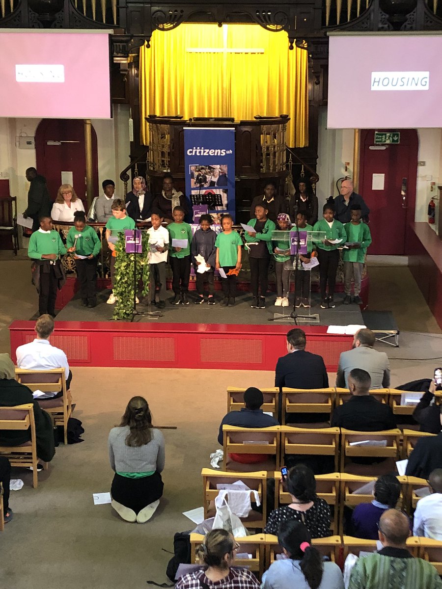 Surrey Square Primary School children testifying about the struggles some families have with rats 🐀 and mould in their homes. #SouthwarkCouncil - can you help? #HomeSweetHome #ElectionAssembly #Housing <a href="/SouthwarkCitz/">Southwark & Peckham Citizens</a>