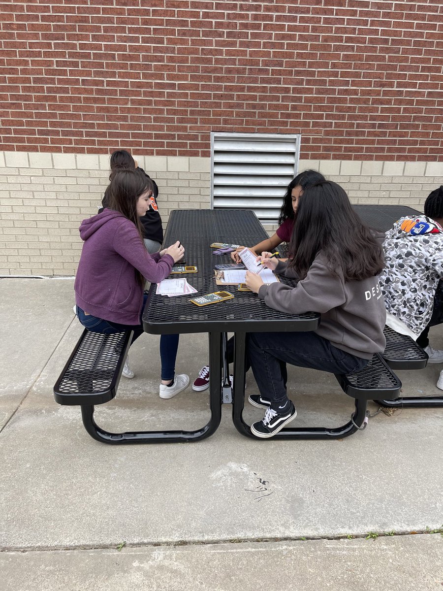 Commerce High School tweet media