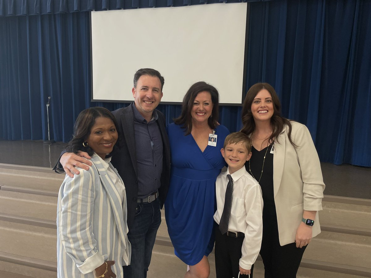 Maria Karins tweet media