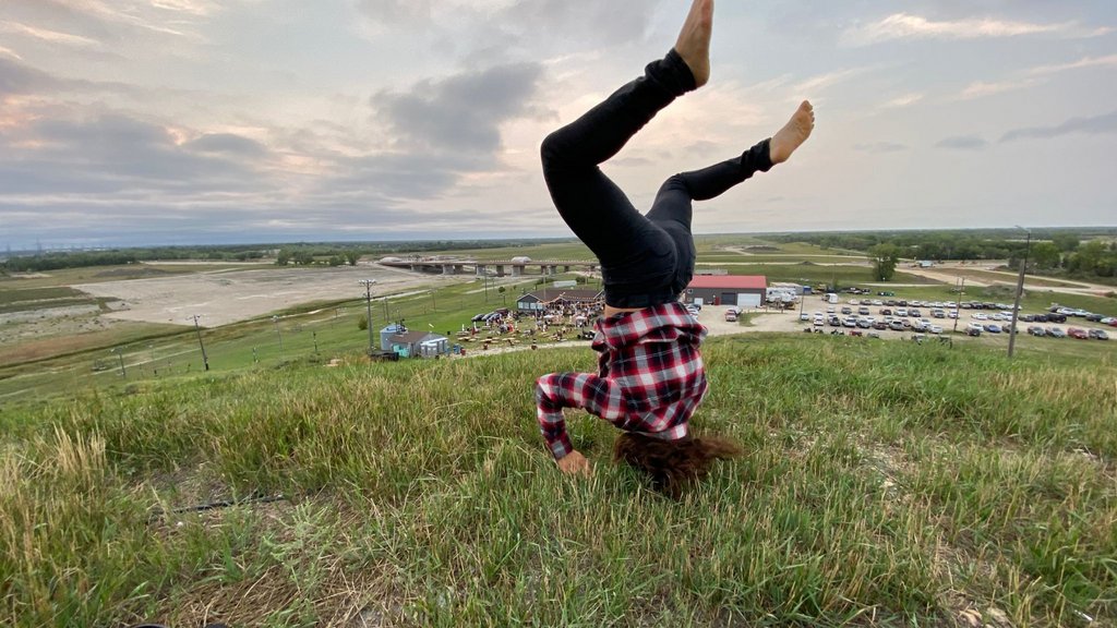 Sometimes you have to try and see the world from a different angle 

🙃
 
#toughduck #flannel #weekend #workorplay