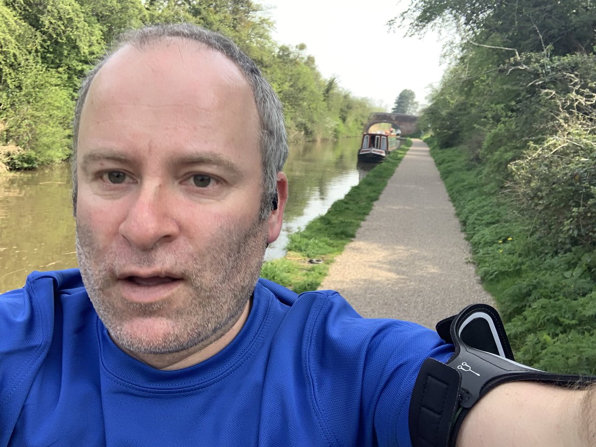 Mr_dewhirst's tweet photo. Reflecting and targets for the new term are always good. This week we have done this. Wizard of Oz, decimals, being unique, Anglo Saxons and discussion texts have also shaped our return. My targets #howlongwilltheylast train for @Great_Run half marathon and drink more water! ๐๐โโ๏ธ https://t.co/pz9YlxIS5e