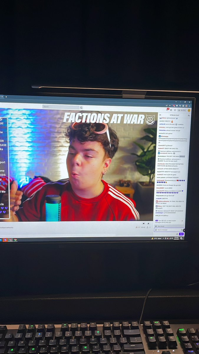 BloatedDuck tweet media