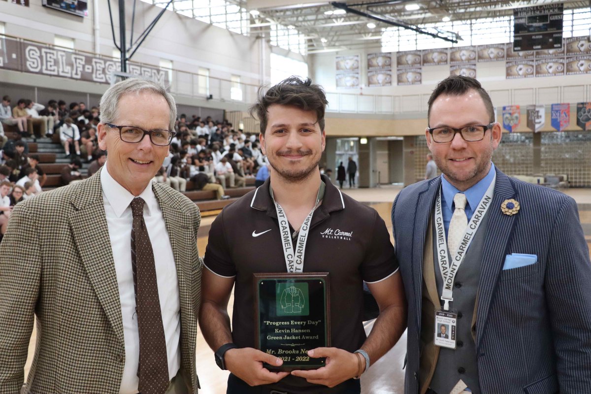 We are proud to announce that Mr. Brooks Nevrly was voted this year’s Green Jacket Award Winner for living and teaching like Mr. Kevin Hansen.  

We honor and remember Mr. Hansen while celebrating Mr. Nevrly.

#wearemc
#praylikeachampion
#mcgreenjacket