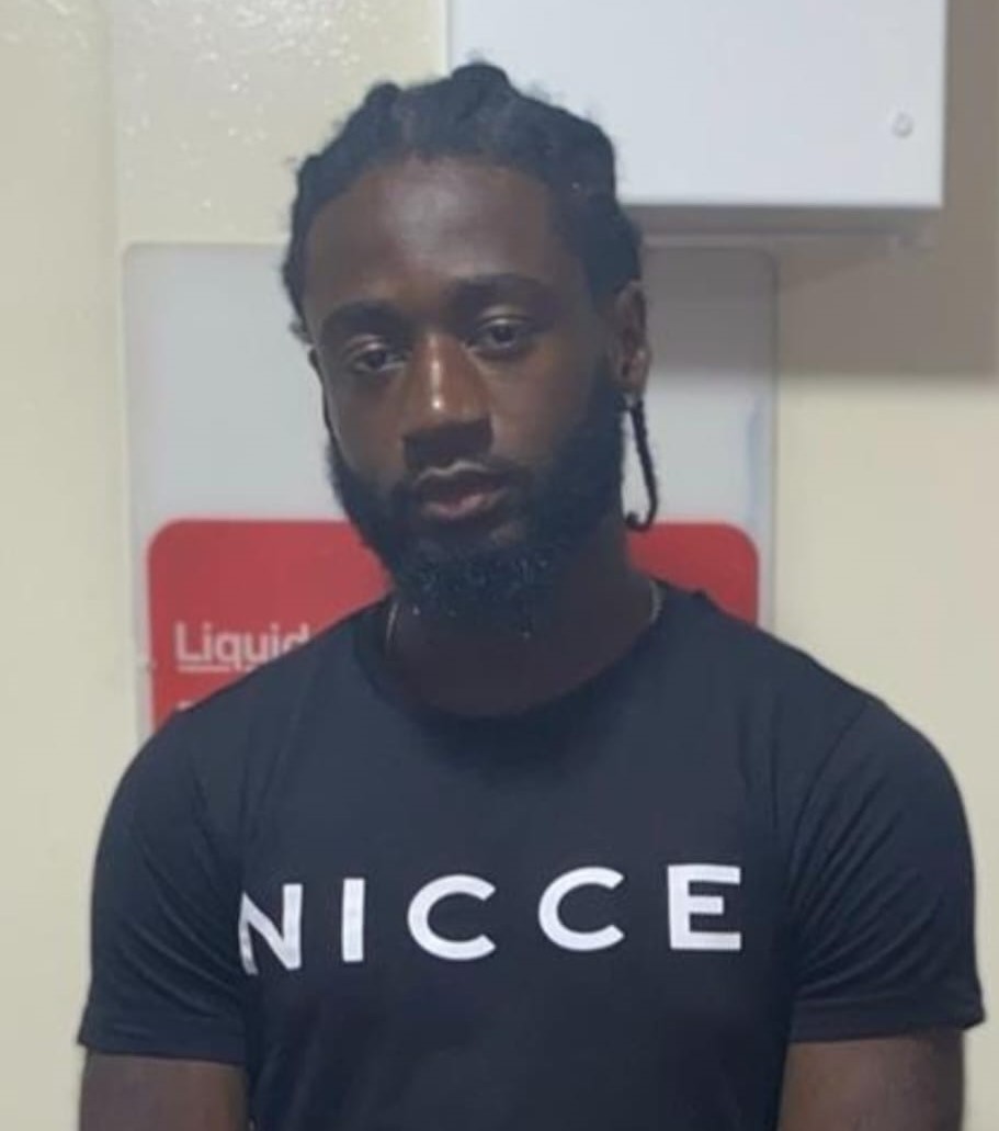 BTP's tweet photo. Detectives have launched a murder investigation after a man was stabbed at Beckenham Junction station on 2 April.

Tyreece Daley, 22, very sadly passed away in hospital this week, and his family have chosen to release this picture of him. 

➡️  https://t.co/t0hEWFf2zc https://t.co/0PQzWkmE7w