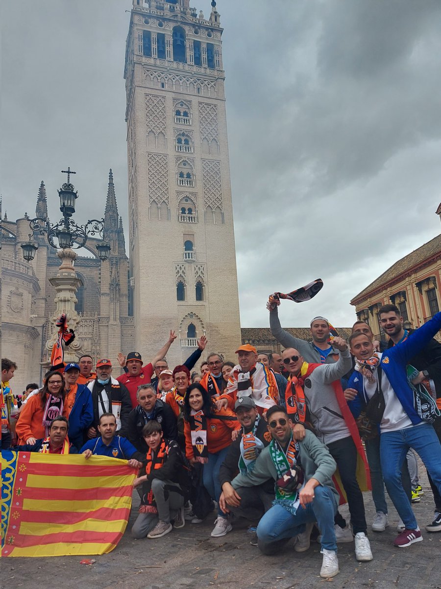 pasegut's tweet photo. Vull quedar-me a viure per a sempre en esta foto https://t.co/GuGyHHHBbj