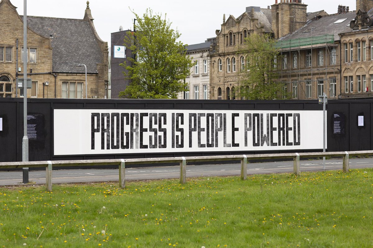 PeoplePoweredPr's tweet photo. Our first GIANT #letterpress mural - written by the amazing group @Project6_ #Keighley
All printed by hand by Project 6 and other local community members on the #PeoplePoweredPress
& thereโs plenty more comingโฆ ๐
#Springback2022 #welcomebackfund https://t.co/mCMb47GCNe