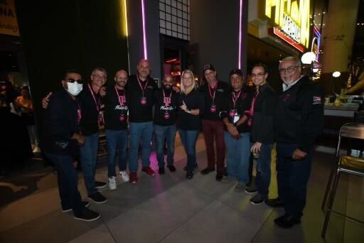 TracyNolan_'s tweet photo. It has been so thrilling spending time with our @TMobilePR teams, celebrating their monumental successes. What this incredible team continues to accomplish together is absolutely AWE-INSPIRING! Keep up the amazing work! https://t.co/KopTWj0Llo