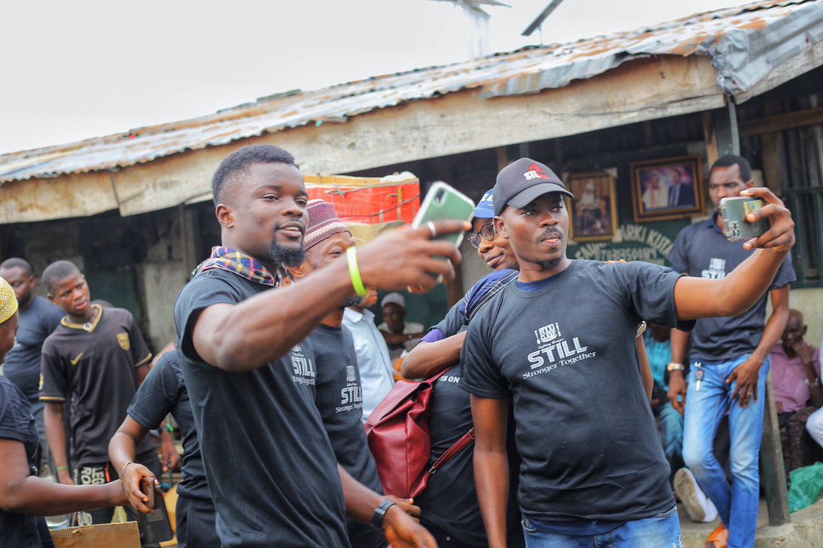 We were all out to Celebrate an Icon. 

A Beacon of Hope.
A mentor. 
An inspiration.
A Hunger Hero. 
A Seautiful Soul 
A Father 
A Big Brother 

Mr Bolajoko Fadipe
#StrongerTogether #BolajokoLivesOn✊🏾✊🏾✊🏾✊🏾✊🏾✊🏾✊🏾✊🏾