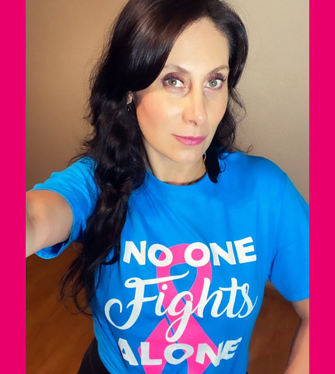 Hoy, por ti y por todas las que luchan por sobrevivir en salud y bienestar “construyendo una red de apoyo y contención en torno al cáncer de mama”
#LaDetecciónSalvaVidas
#NoOneFightsAlone 
#JuntasEnLaLuchaContraElCáncerDeMama 
@Noonealone_ @FUCAMM