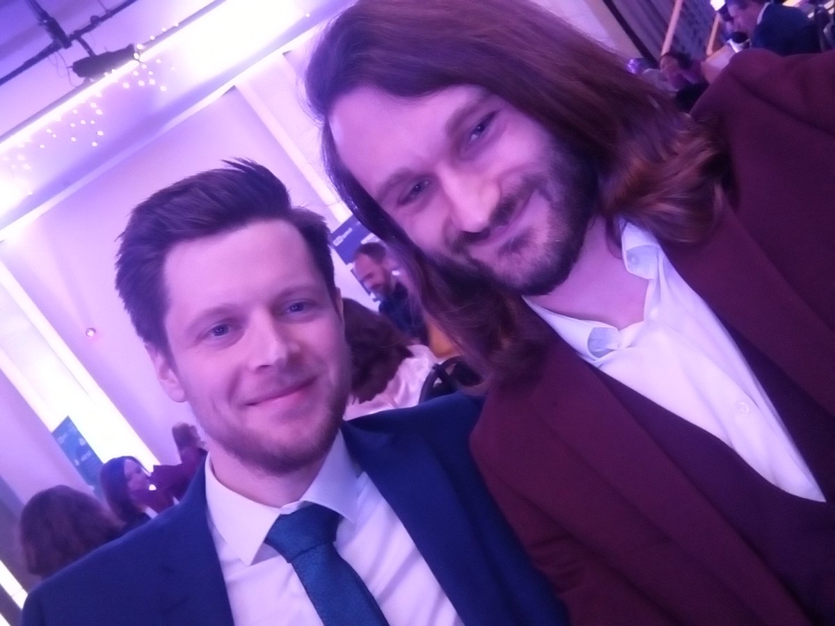 Edmund_Hurst's tweet photo. Wonderful to be here at the @Inspired_Hull Awards with the fantastic @ChrisWestoby! #CWattheproms #inspiredinhull https://t.co/OcleBamlrg