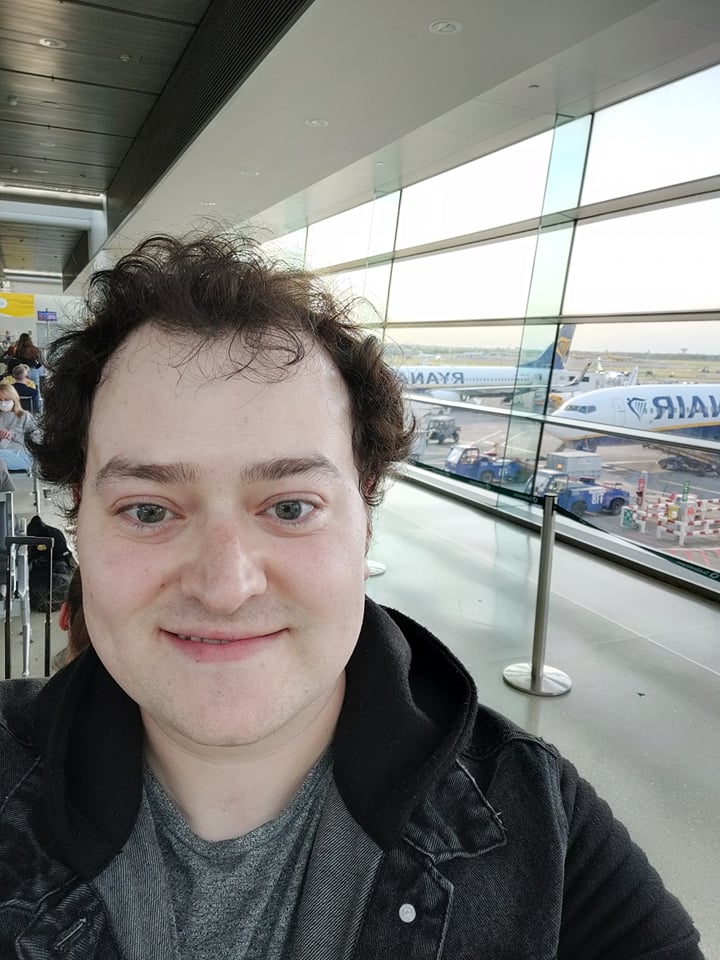 MomentumInnov's tweet photo. Safe travels to Laurence who is off to Portugal for the transnational meeting of Students as Digital Civic Engagers, follow @TheDigitalWays to find out more. https://t.co/jax1A0gZjq