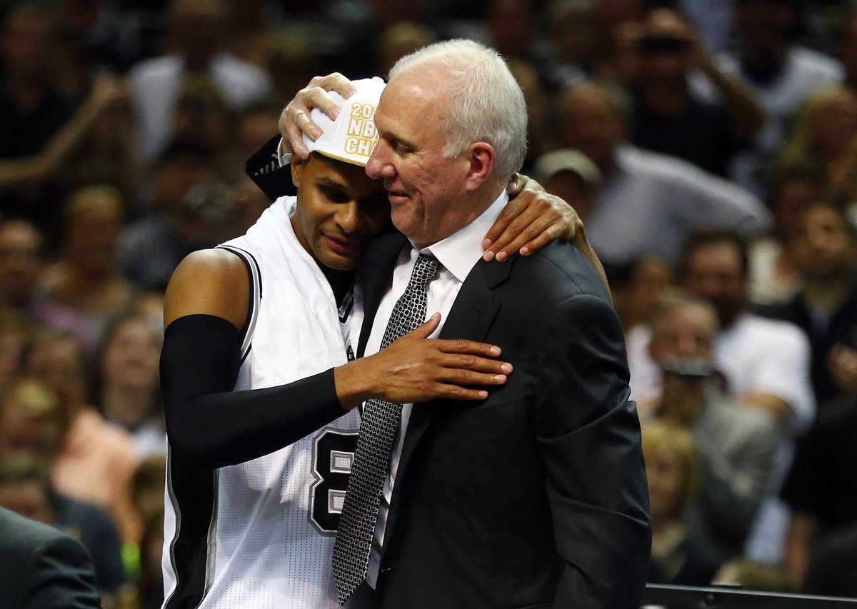 BallisPsych's tweet photo. “A lot of coaches can yell or be nice, but what Pop does is different.
He delivers two things over and over:
1. He will tell you the truth
2. He will love you to death.”
— Chip Engelland (Spurs Assistant Coach) https://t.co/D23GxthRCQ