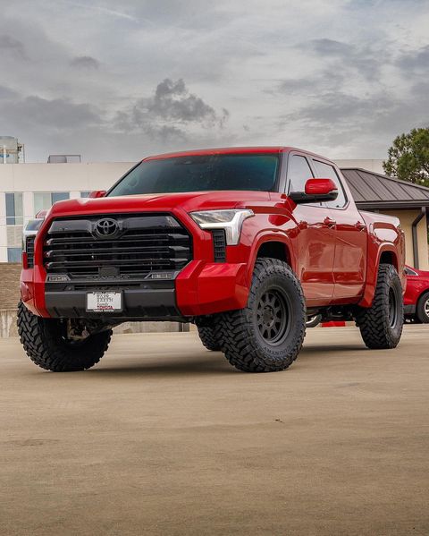 Big Red. 🔥
2022 Tundra Limited 4x4
See more at IKNOWAUTO.COM