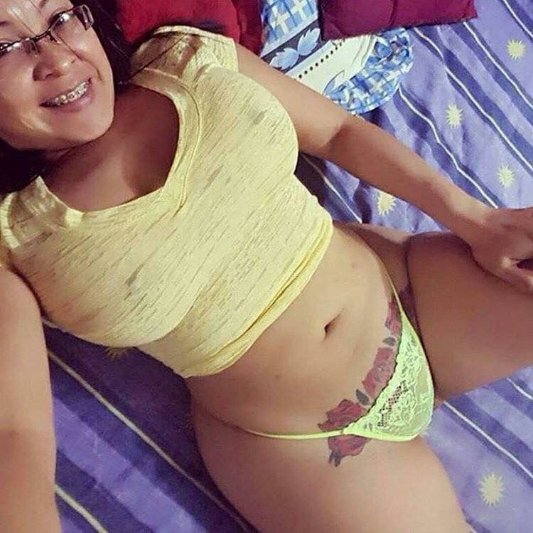 Si me das Like &amp; Rt Me Quito Todo &amp; Te lo Muestro Por Mensaje Pokémon 😈🙈