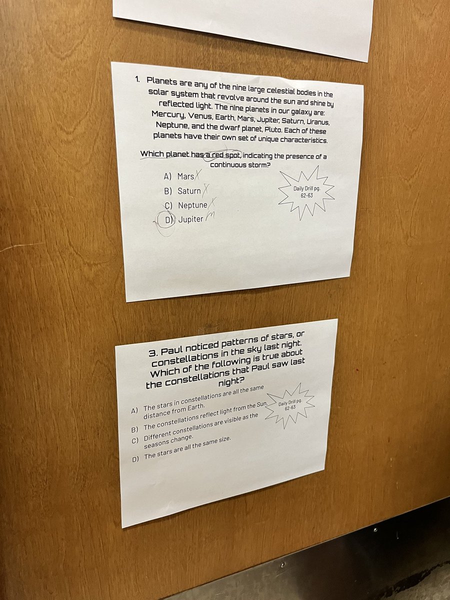 STEPrincipalJJ's tweet photo. These fifth graders were showing off today during science in @MrGretzinger’s class!! Sharing strategies and answering DOK 2 &amp; DOK 3 questions correctly! We are ROARing to a B! @JenLoTeacher @Ms_Bickel73 https://t.co/0ZInx19tJB