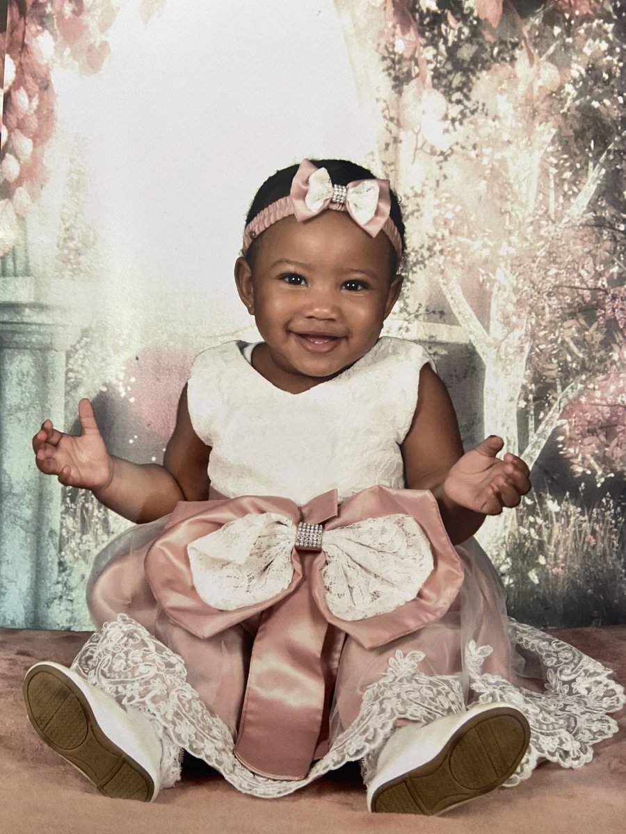 ButtaButtaWorld's tweet image. “I Guarantee A SMILE From LOVE Will BETTER Anyone’s Day”👸🏽😍🥰🙏🏾🙌🏾💪🏾🔝🏁 #LUVBUG #LAW #LoveAdrienWalton #EASTERPictures #NumeroUno #LoveYours #MyLilPrincess #GirlDad #ForeverGrateful #ButtaNeverForgets