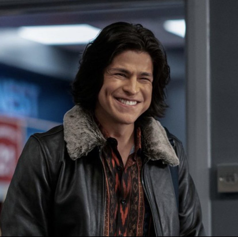 me watching                  me watching
ted lasso                        ted lasso for the
for the first time            73838th time