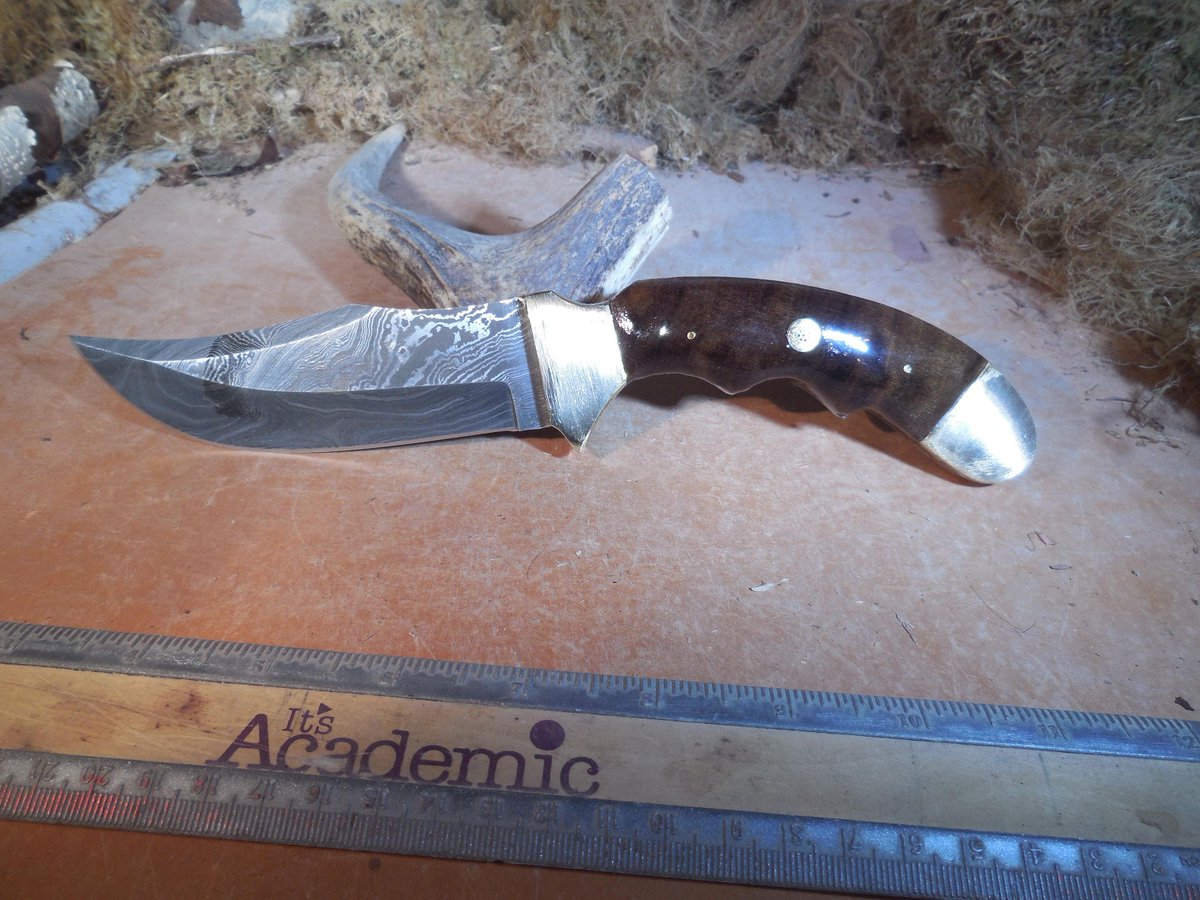 Ericsknives's tweet photo. Excited to share the latest addition to my #etsy shop: Eric's Custom Damascus skinning Knife with Tulip Poplar handles https://t.co/Gp5uhJDzu7 #damascusknife #knife #knives #customknives #hunting #fishing #outdoors #camping #fish https://t.co/WdZxyqUUwz