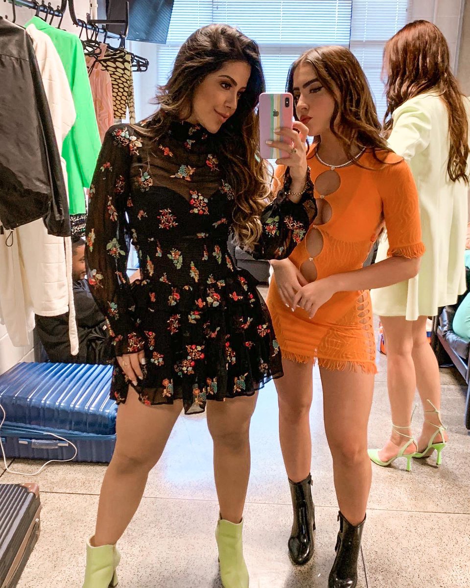 dra_laiscaldass's tweet image. Minhas lolliflopers 🍭