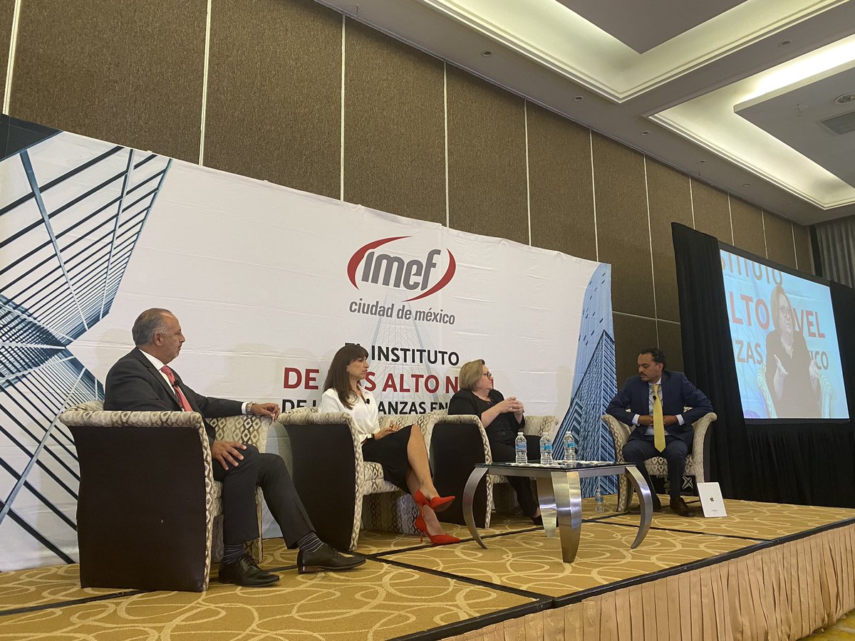 magafeijoo's tweet photo. “La CFE necesita una visión más empresarial que regulación. No hay visión de innovación tecnológica, nuevos talentos,etc”. @IMEF_CDMX https://t.co/WK0whB5sbQ