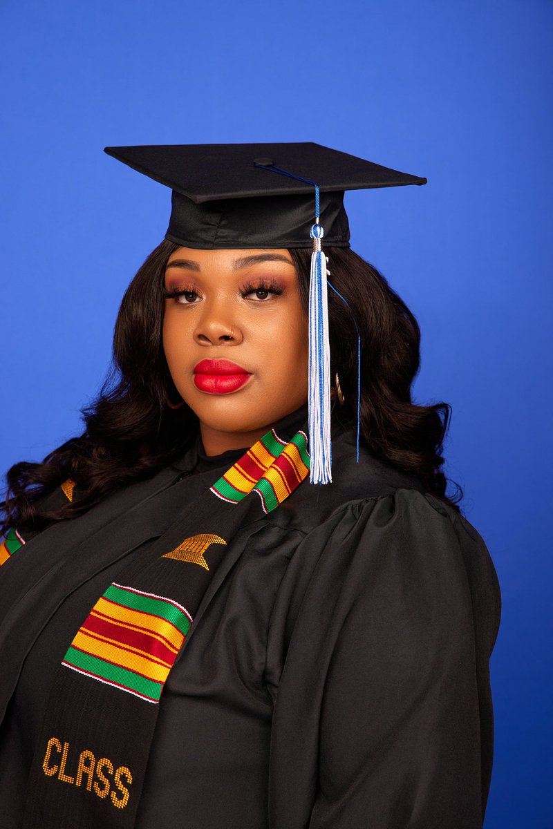myaaaj_'s tweet photo. coundown to may 14th 👩🏽‍🎓
class of fall 21 💙
B. S. in Public Health ⛑ https://t.co/OxVPorE1Up
