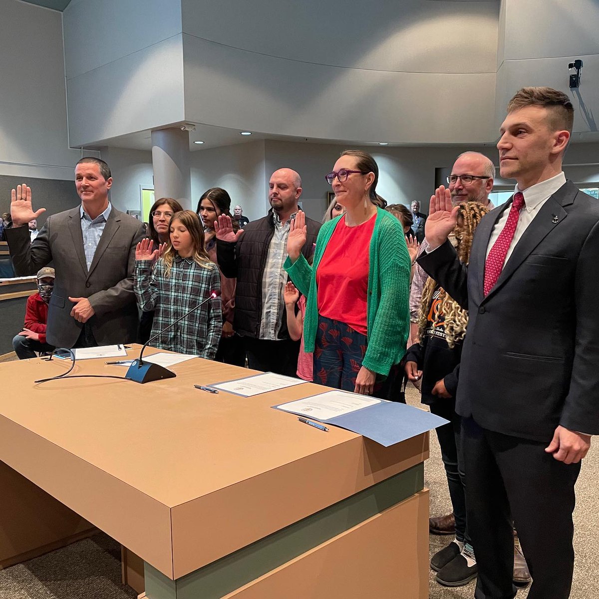AKCenter's tweet photo. Congratulations to our Anchorage Assembly members on their election and the certification of election results at yesterday’s #ANCAssembly meeting. A special thank you and recognition to John Weddleton for his years of service to Anchorage!
#ANCgov #ANCvotes https://t.co/rP9YsVDbIB