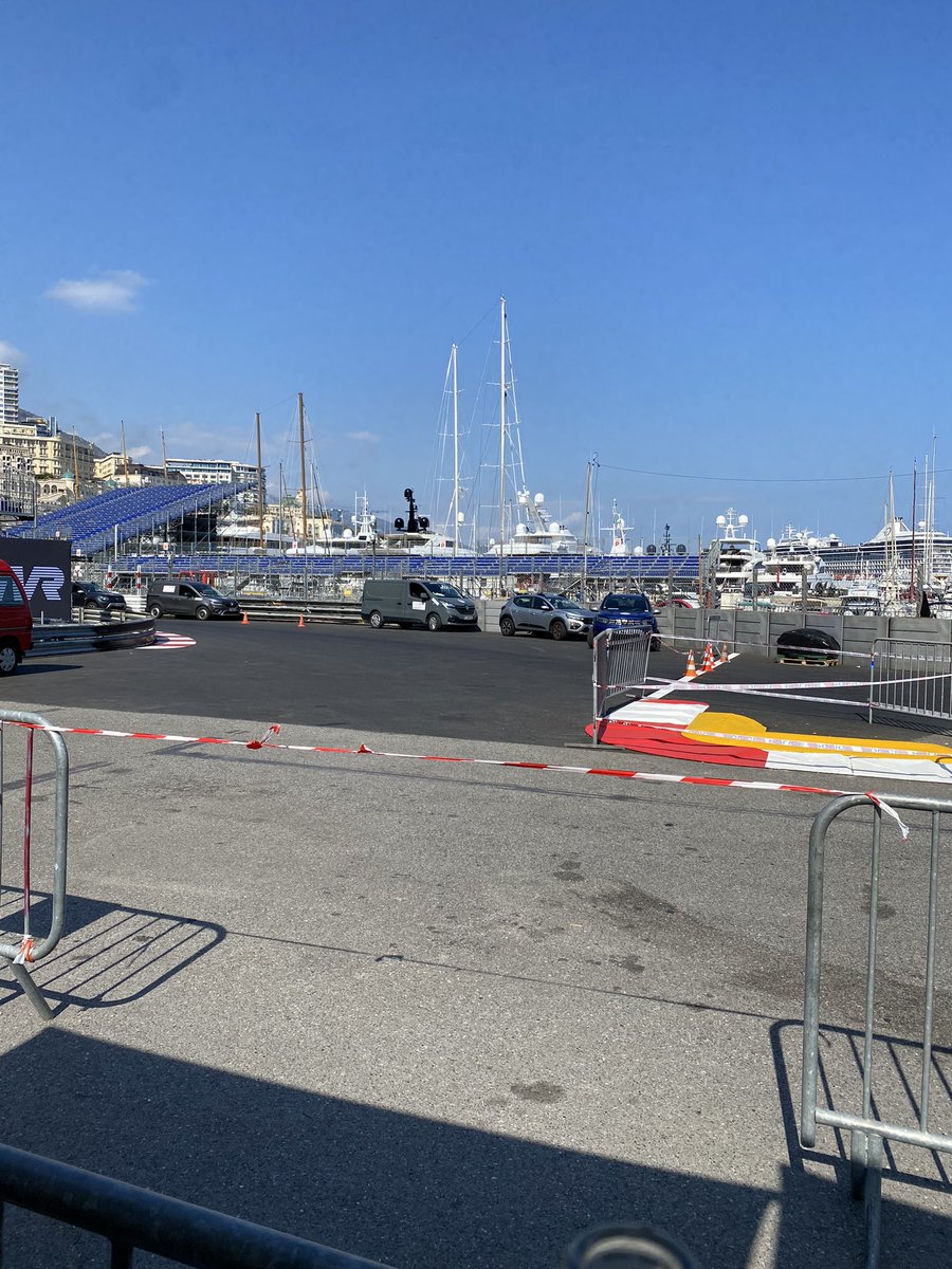 Casually sat in a cafe right on the Monaco Gran Prix circuit. #MonacoGP #MonacoEPrix #f1