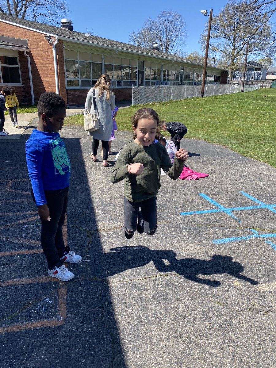 Alyssa Formisano tweet media