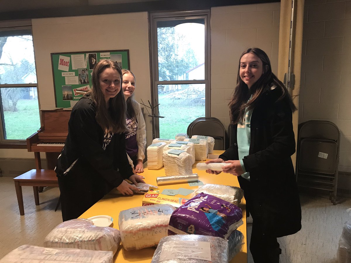 WCS Sr. High Student Council tweet media