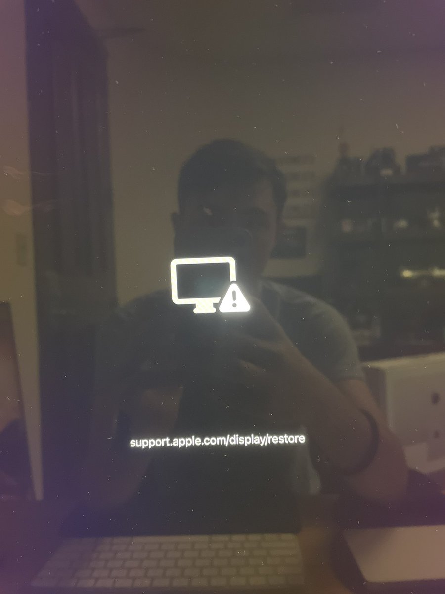 Ethan Lipnik tweet media